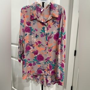 Vintage floral blouse.